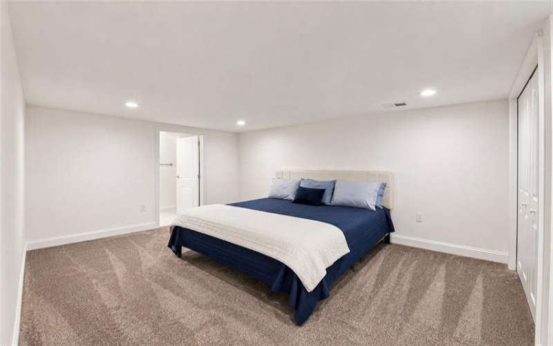 2084 Boquet Road, Jeannette, 15644, 4 Bedrooms Bedrooms, 11 Rooms Rooms,4.1 BathroomsBathrooms,Residential,For Sale,Boquet Road,1768102