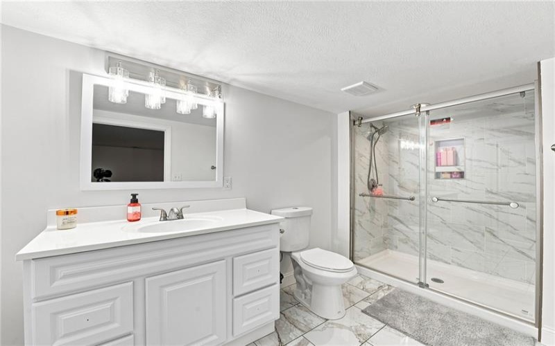 2084 Boquet Road, Jeannette, 15644, 4 Bedrooms Bedrooms, 11 Rooms Rooms,4.1 BathroomsBathrooms,Residential,For Sale,Boquet Road,1768102