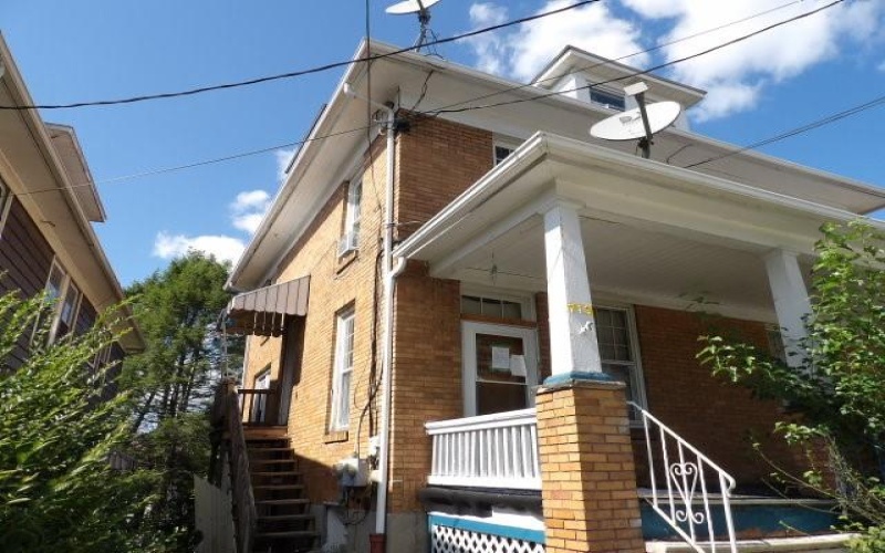 713 McMillen Street, Johnstown, 15902, ,Multi-unit,For Sale,McMillen Street,1768110