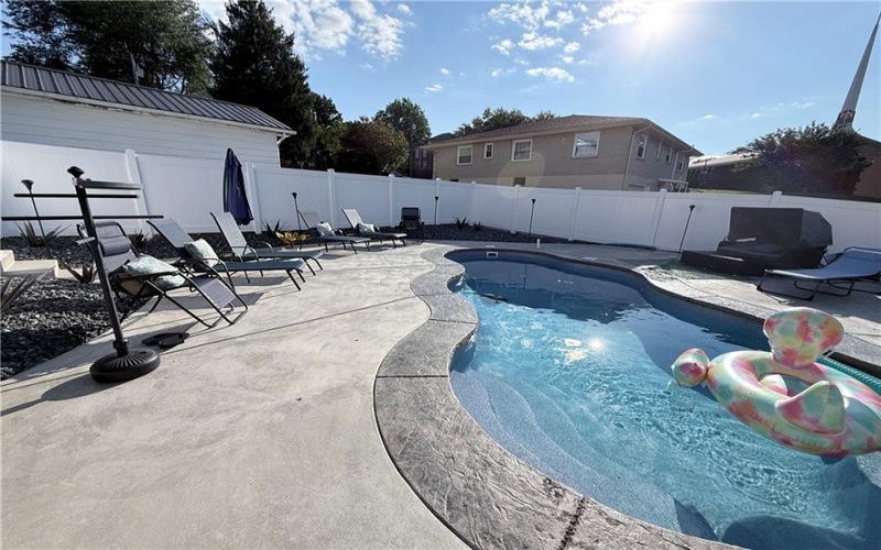 404 9th St, Monongahela, 15063, 3 Bedrooms Bedrooms, 6 Rooms Rooms,3 BathroomsBathrooms,Residential,For Sale,9th St,1768116