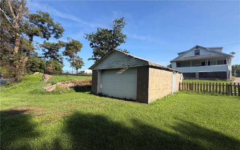 710 Wellington Ave, La Belle, 15450, 3 Bedrooms Bedrooms, 8 Rooms Rooms,1 BathroomBathrooms,Residential,For Sale,Wellington Ave,1765204