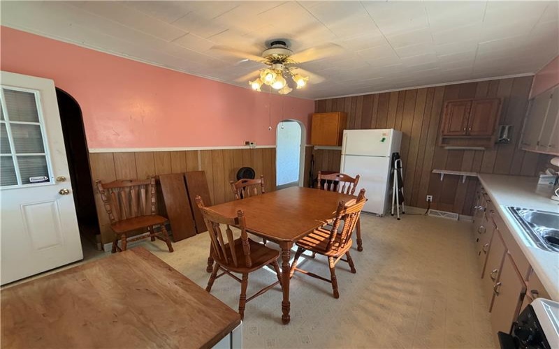 710 Wellington Ave, La Belle, 15450, 3 Bedrooms Bedrooms, 8 Rooms Rooms,1 BathroomBathrooms,Residential,For Sale,Wellington Ave,1765204