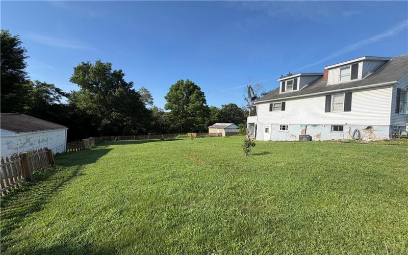 710 Wellington Ave, La Belle, 15450, 3 Bedrooms Bedrooms, 8 Rooms Rooms,1 BathroomBathrooms,Residential,For Sale,Wellington Ave,1765204