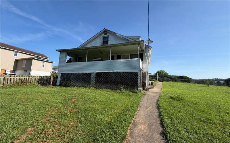 710 Wellington Ave, La Belle, 15450, 3 Bedrooms Bedrooms, 8 Rooms Rooms,1 BathroomBathrooms,Residential,For Sale,Wellington Ave,1765204