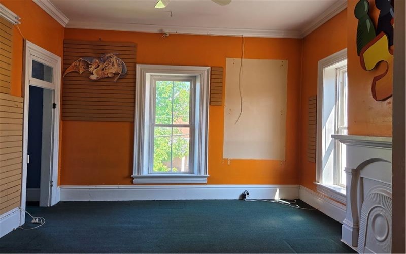 108 Market St, Ligonier, 15658, 3 Bedrooms Bedrooms, 4 Rooms Rooms,4.1 BathroomsBathrooms,Residential,For Sale,Market St,1765206