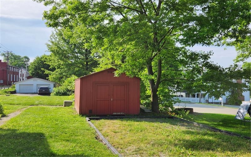 108 Market St, Ligonier, 15658, 3 Bedrooms Bedrooms, 4 Rooms Rooms,4.1 BathroomsBathrooms,Residential,For Sale,Market St,1765206
