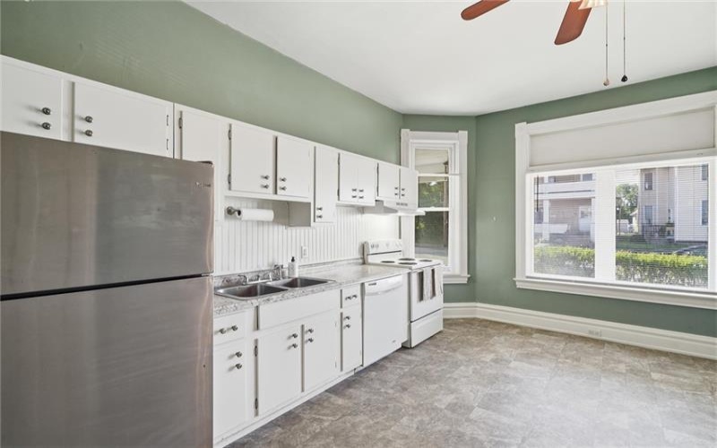 306 1st St, Jeannette, 15644, ,Multi-unit,For Sale,1st St,1766778