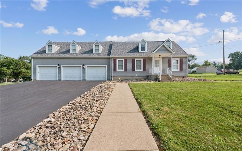 1676 Laurel Circle, Mt. Pleasant, 15666, 4 Bedrooms Bedrooms, ,1 BathroomBathrooms,Residential,For Sale,Laurel Circle,1765216