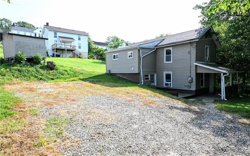 5765 Tyler Ave, Export, 15632, 2 Bedrooms Bedrooms, ,1.1 BathroomsBathrooms,Residential,For Sale,Tyler Ave,1765231