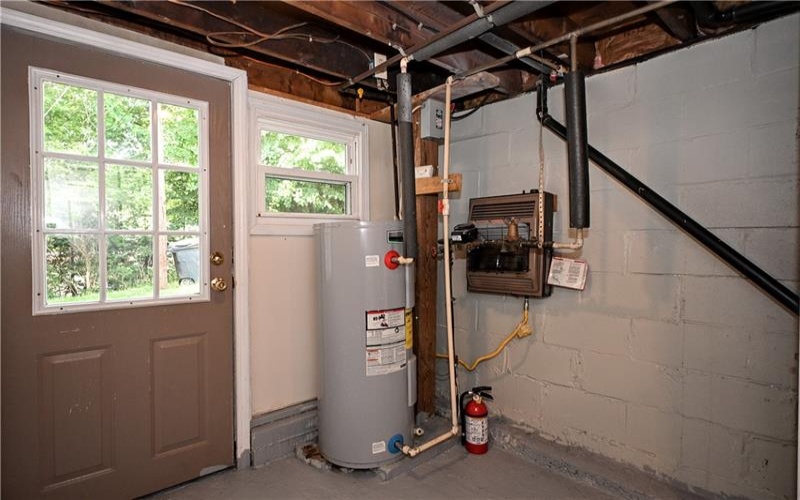 5765 Tyler Ave, Export, 15632, 2 Bedrooms Bedrooms, ,1.1 BathroomsBathrooms,Residential,For Sale,Tyler Ave,1765231