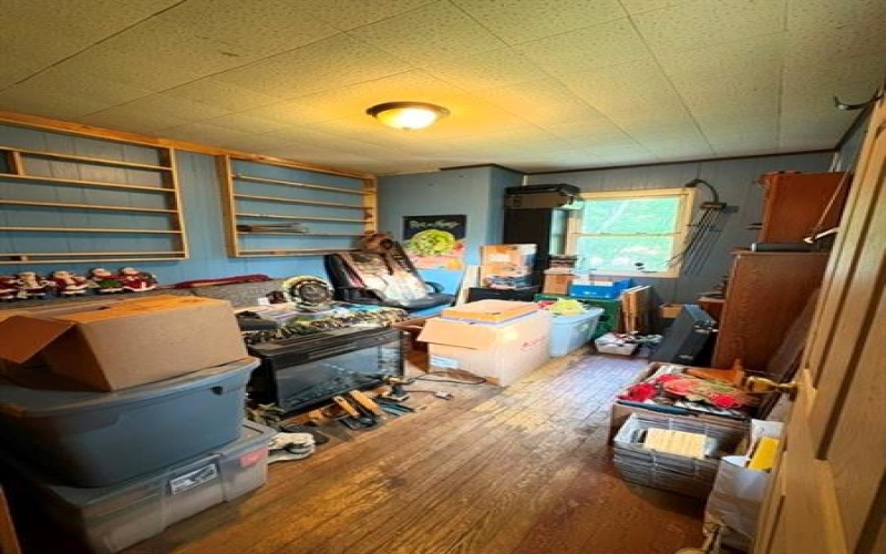 101 Fishpot Rd, Fredericktown, 15333, 1 Bedroom Bedrooms, ,1 BathroomBathrooms,Residential,For Sale,Fishpot Rd,1765232