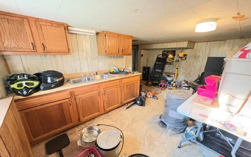 101 Fishpot Rd, Fredericktown, 15333, 1 Bedroom Bedrooms, ,1 BathroomBathrooms,Residential,For Sale,Fishpot Rd,1765232