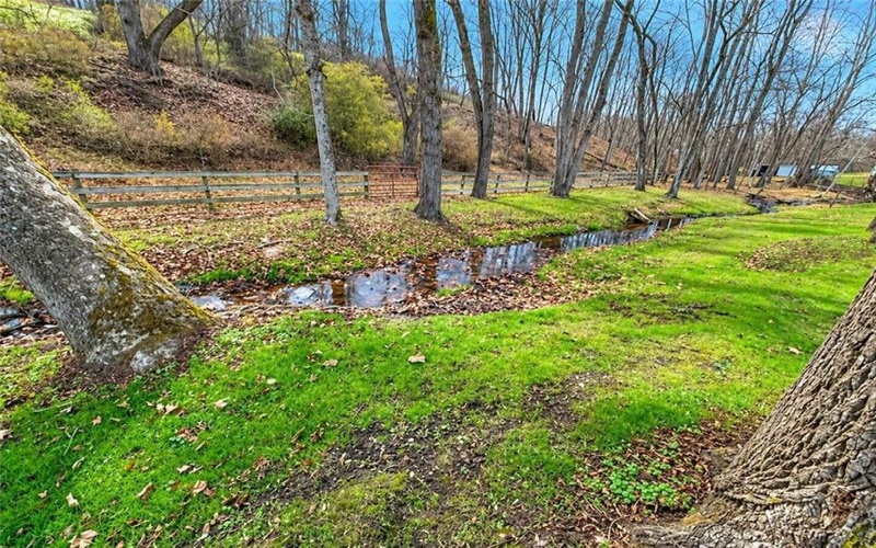 101 Fishpot Rd, Fredericktown, 15333, 1 Bedroom Bedrooms, ,1 BathroomBathrooms,Residential,For Sale,Fishpot Rd,1765232