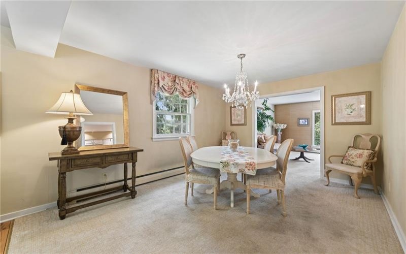 114 Sunrise Lane, Ligonier, 15658, 3 Bedrooms Bedrooms, 10 Rooms Rooms,3.1 BathroomsBathrooms,Residential,For Sale,Sunrise Lane,1765240