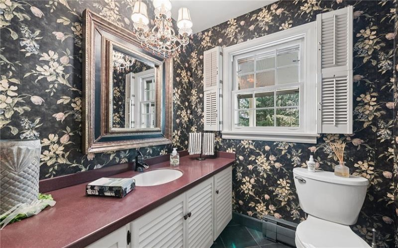 114 Sunrise Lane, Ligonier, 15658, 3 Bedrooms Bedrooms, 10 Rooms Rooms,3.1 BathroomsBathrooms,Residential,For Sale,Sunrise Lane,1765240