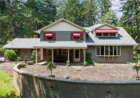 114 Sunrise Lane, Ligonier, 15658, 3 Bedrooms Bedrooms, 10 Rooms Rooms,3.1 BathroomsBathrooms,Residential,For Sale,Sunrise Lane,1765240