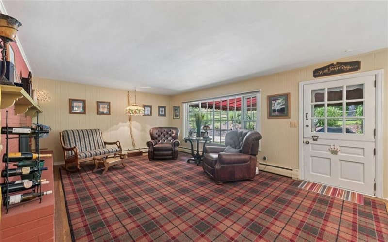114 Sunrise Lane, Ligonier, 15658, 3 Bedrooms Bedrooms, 10 Rooms Rooms,3.1 BathroomsBathrooms,Residential,For Sale,Sunrise Lane,1765240