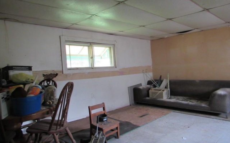 1025 Pike Run Drive, Coal Center, 15423, 3 Bedrooms Bedrooms, 6 Rooms Rooms,1 BathroomBathrooms,Residential,For Sale,Pike Run Drive,1766817