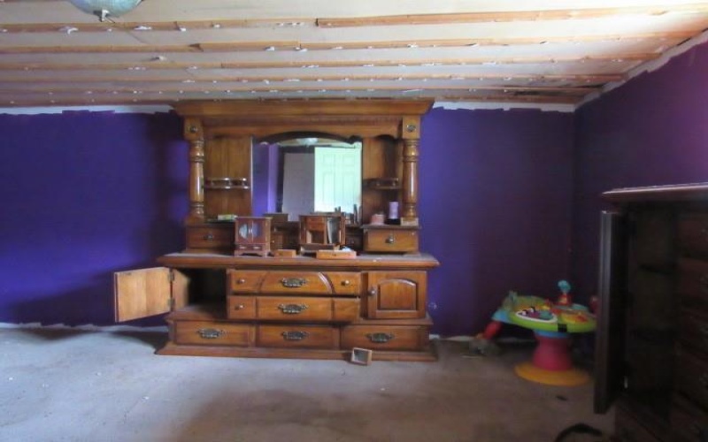 1025 Pike Run Drive, Coal Center, 15423, 3 Bedrooms Bedrooms, 6 Rooms Rooms,1 BathroomBathrooms,Residential,For Sale,Pike Run Drive,1766817