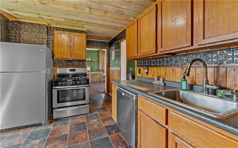 829 Oden St, Confluence, 15424, 4 Bedrooms Bedrooms, 9 Rooms Rooms,2 BathroomsBathrooms,Residential,For Sale,Oden St,1766822