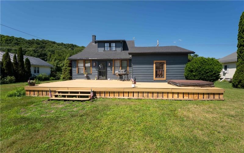 829 Oden St, Confluence, 15424, 4 Bedrooms Bedrooms, 9 Rooms Rooms,2 BathroomsBathrooms,Residential,For Sale,Oden St,1766822