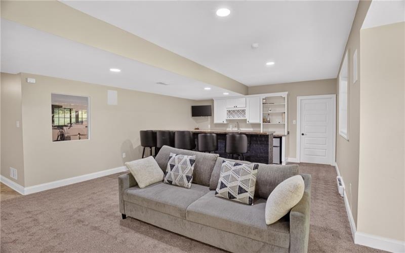 111 Whispering Heights Ln, Venetia, 15367, 4 Bedrooms Bedrooms, 12 Rooms Rooms,4.1 BathroomsBathrooms,Residential,For Sale,Whispering Heights Ln,1765245