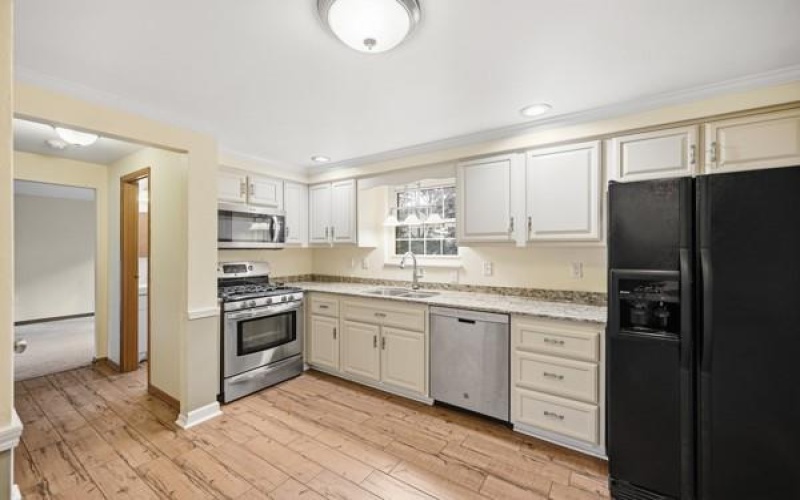 439 Manor Rd, Delmont, 15626, 4 Bedroom Bedrooms, 9 Room Rooms,2.2 BathroomBathrooms,Residential,For Sale,Manor Rd,1768191