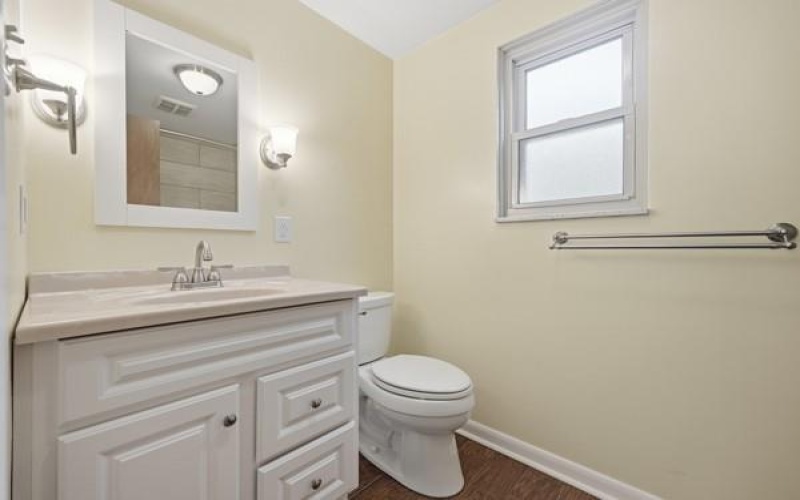 439 Manor Rd, Delmont, 15626, 4 Bedroom Bedrooms, 9 Room Rooms,2.2 BathroomBathrooms,Residential,For Sale,Manor Rd,1768191