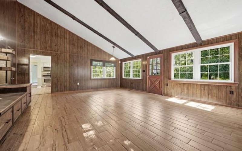 439 Manor Rd, Delmont, 15626, 4 Bedroom Bedrooms, 9 Room Rooms,2.2 BathroomBathrooms,Residential,For Sale,Manor Rd,1768191