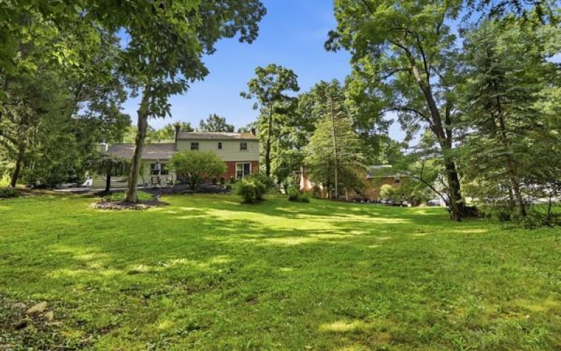439 Manor Rd, Delmont, 15626, 4 Bedroom Bedrooms, 9 Room Rooms,2.2 BathroomBathrooms,Residential,For Sale,Manor Rd,1768191
