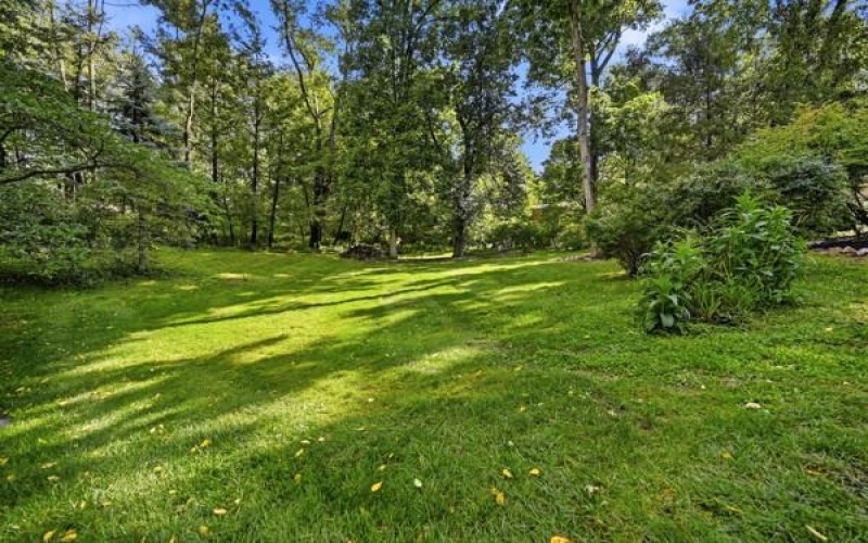 439 Manor Rd, Delmont, 15626, 4 Bedroom Bedrooms, 9 Room Rooms,2.2 BathroomBathrooms,Residential,For Sale,Manor Rd,1768191