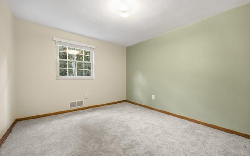 439 Manor Rd, Delmont, 15626, 4 Bedroom Bedrooms, 9 Room Rooms,2.2 BathroomBathrooms,Residential,For Sale,Manor Rd,1768191