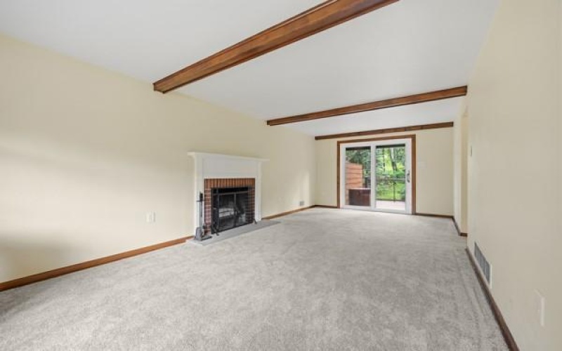 439 Manor Rd, Delmont, 15626, 4 Bedroom Bedrooms, 9 Room Rooms,2.2 BathroomBathrooms,Residential,For Sale,Manor Rd,1768191