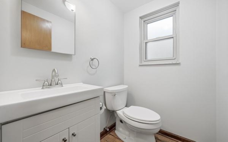 439 Manor Rd, Delmont, 15626, 4 Bedroom Bedrooms, 9 Room Rooms,2.2 BathroomBathrooms,Residential,For Sale,Manor Rd,1768191