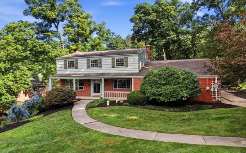 439 Manor Rd, Delmont, 15626, 4 Bedroom Bedrooms, 9 Room Rooms,2.2 BathroomBathrooms,Residential,For Sale,Manor Rd,1768191