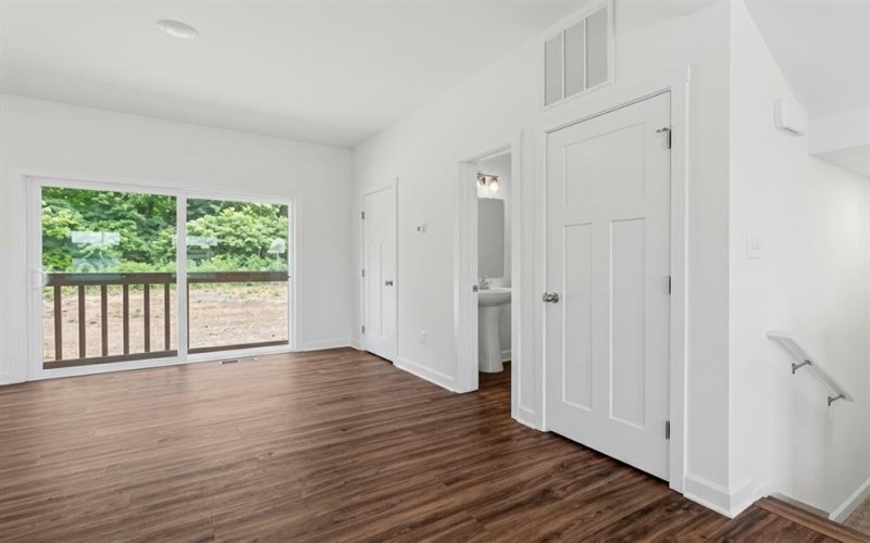 1237 Bedford Road, 15642, 15642, 3 Bedroom Bedrooms, ,2.1 BathroomBathrooms,Residential,For Sale,Bedford Road,1766846