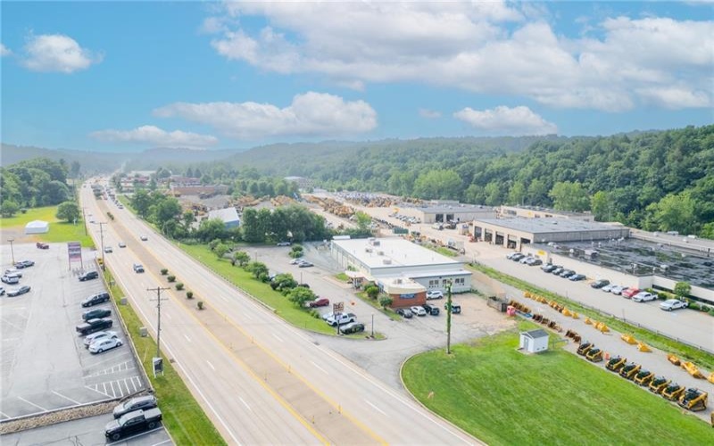 4603 William Penn Highway Suite 100, Murrysville, 15668, ,Commercial-industrial-business,For Sale,William Penn Highway Suite 100,1766847