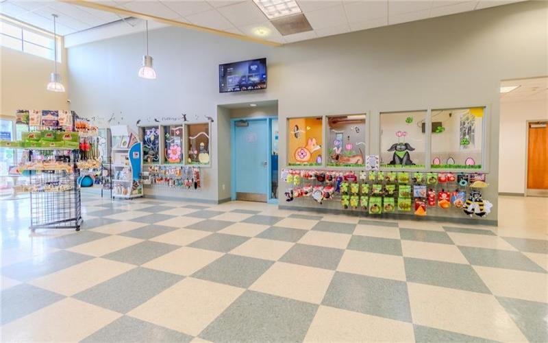 4603 William Penn Highway Suite 100, Murrysville, 15668, ,Commercial-industrial-business,For Sale,William Penn Highway Suite 100,1766847