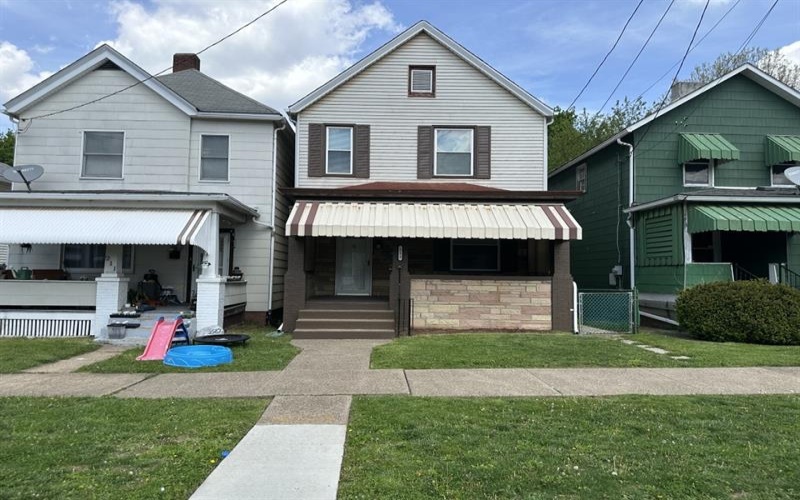 213 Sherman Ave, Vandergrift, 15690, 3 Bedrooms Bedrooms, 9 Rooms Rooms,1 BathroomBathrooms,Residential,For Sale,Sherman Ave,1765284
