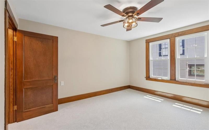 241 Charles AVENUE, New Kensington, 15068, 5 Bedrooms Bedrooms, 9 Rooms Rooms,2 BathroomsBathrooms,Residential,For Sale,Charles,1765321