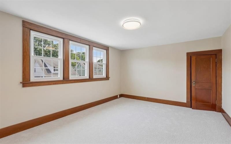 241 Charles AVENUE, New Kensington, 15068, 5 Bedrooms Bedrooms, 9 Rooms Rooms,2 BathroomsBathrooms,Residential,For Sale,Charles,1765321