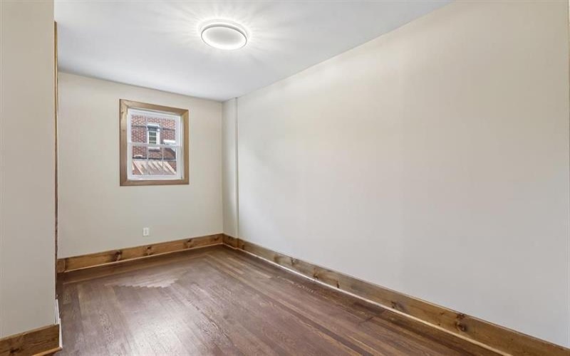 241 Charles AVENUE, New Kensington, 15068, 5 Bedrooms Bedrooms, 9 Rooms Rooms,2 BathroomsBathrooms,Residential,For Sale,Charles,1765321