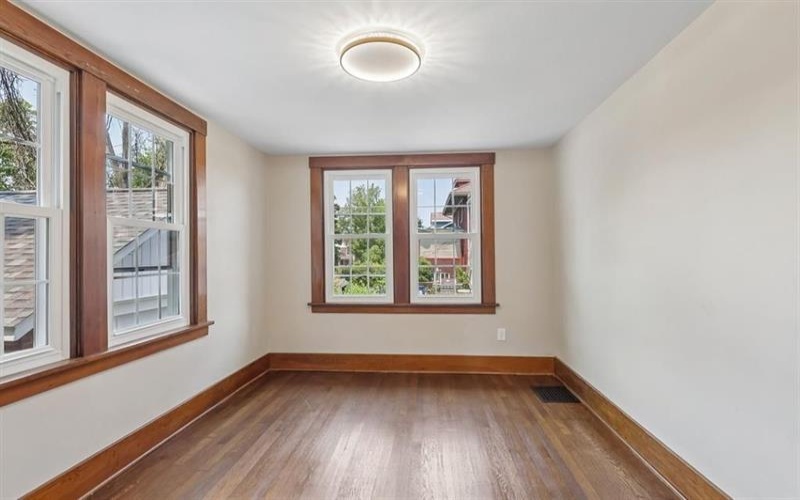 241 Charles AVENUE, New Kensington, 15068, 5 Bedrooms Bedrooms, 9 Rooms Rooms,2 BathroomsBathrooms,Residential,For Sale,Charles,1765321