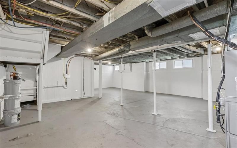 241 Charles AVENUE, New Kensington, 15068, 5 Bedrooms Bedrooms, 9 Rooms Rooms,2 BathroomsBathrooms,Residential,For Sale,Charles,1765321