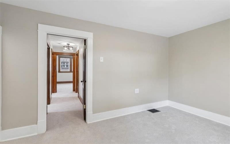 241 Charles AVENUE, New Kensington, 15068, 5 Bedrooms Bedrooms, 9 Rooms Rooms,2 BathroomsBathrooms,Residential,For Sale,Charles,1765321