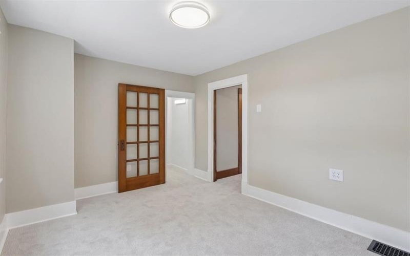 241 Charles AVENUE, New Kensington, 15068, 5 Bedrooms Bedrooms, 9 Rooms Rooms,2 BathroomsBathrooms,Residential,For Sale,Charles,1765321