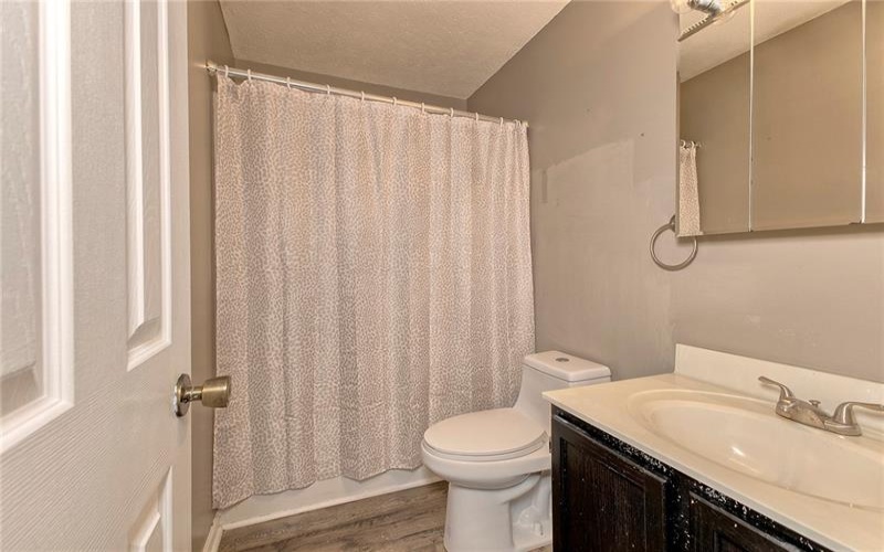 415 Crossbow Dr, New Stanton, 15672, 5 Bedrooms Bedrooms, 12 Rooms Rooms,3.1 BathroomsBathrooms,Residential,For Sale,Crossbow Dr,1765322
