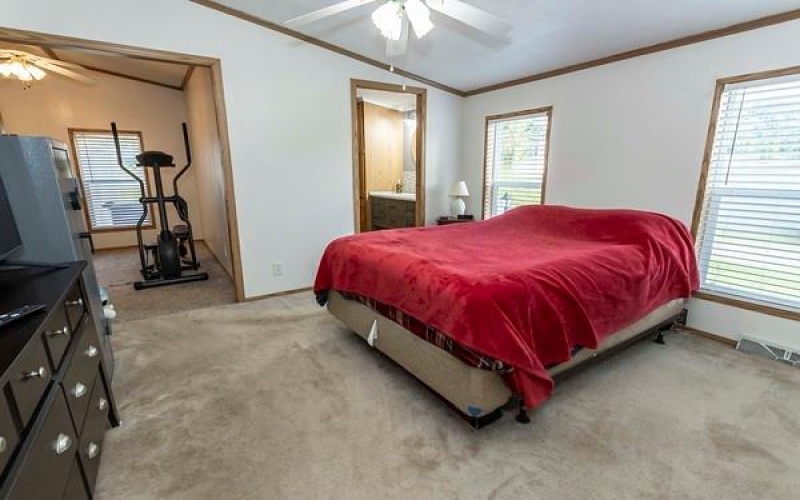 313 South Dr, Somerset, 15501, 3 Bedrooms Bedrooms, ,2 BathroomsBathrooms,Residential,For Sale,South Dr,1765327