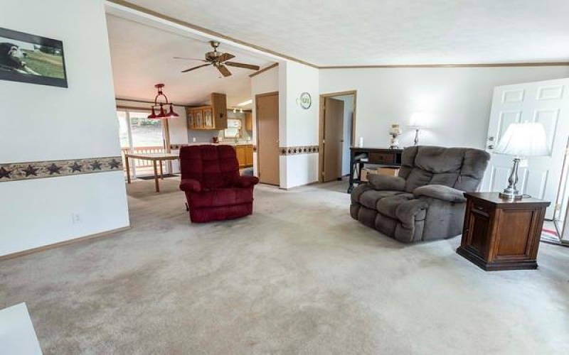 313 South Dr, Somerset, 15501, 3 Bedrooms Bedrooms, ,2 BathroomsBathrooms,Residential,For Sale,South Dr,1765327