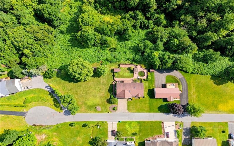 1174 Zucco Ln, Johnstown, 15905, 3 Bedrooms Bedrooms, 10 Rooms Rooms,2.1 BathroomsBathrooms,Residential,For Sale,Zucco Ln,1766892